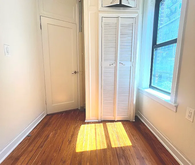 115 Washington Ave #22 — Photo 8