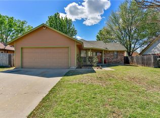 1725 Cimarron Trl, Choctaw, OK 73020