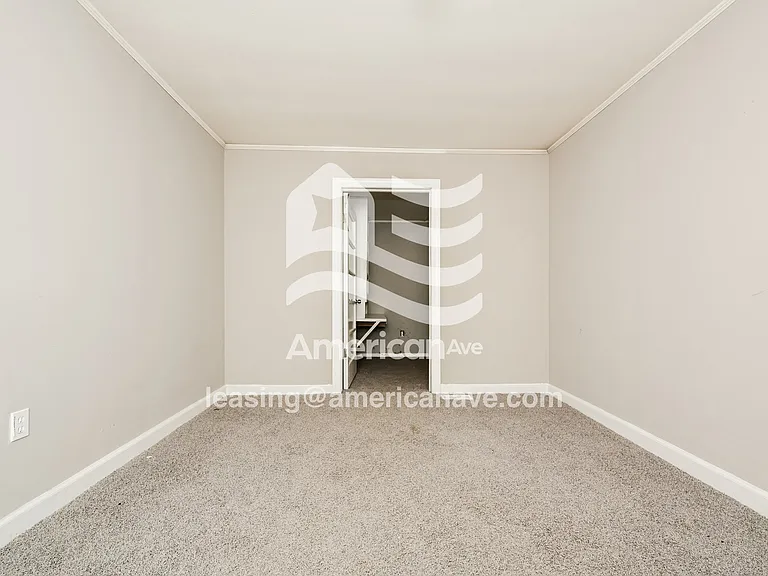 1511875_012_wm_-_bedroom_12911947.jpg