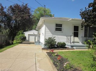 1301 Alphada Ave, Akron, OH 44310
