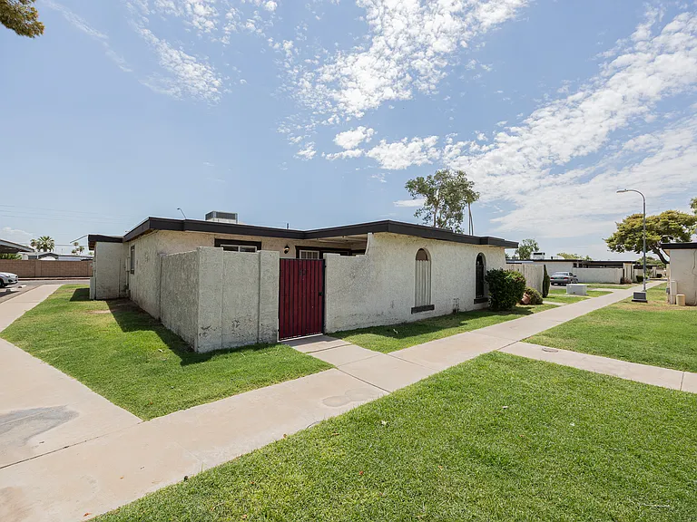 720 S Dobson Rd #10 — Photo 1