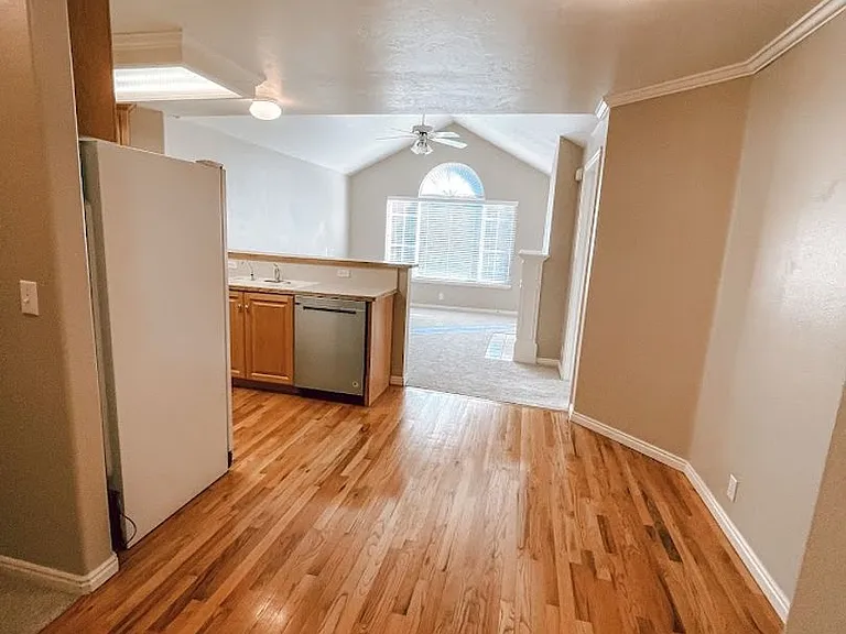 56 N Garden Park Dr #2 — Photo 2