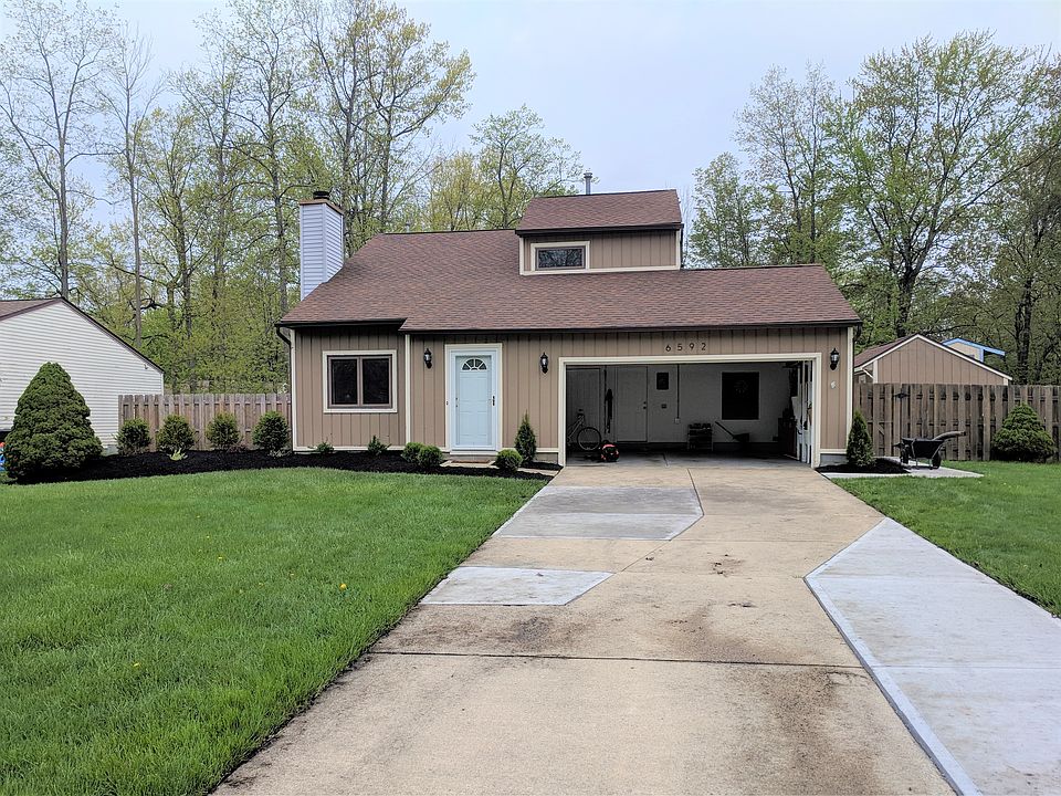 1st image of 6592 Devonshire Ct