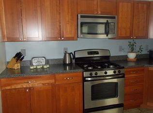 2007 Gramercy Way #2007, Mount Laurel, NJ 08054