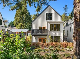 2216 NE 125th St, Seattle, WA 98125