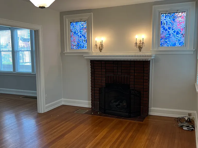 2830 Observatory Ave — Photo 2