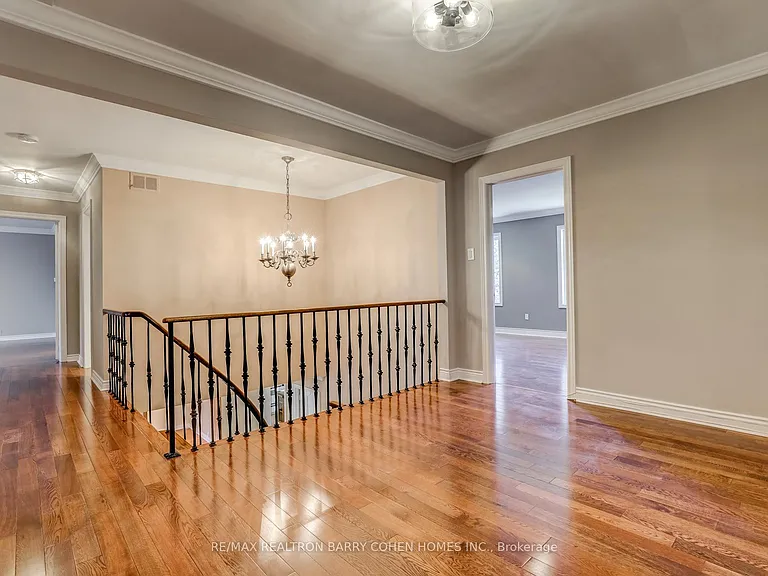 9 Sonata Cres — Photo 20