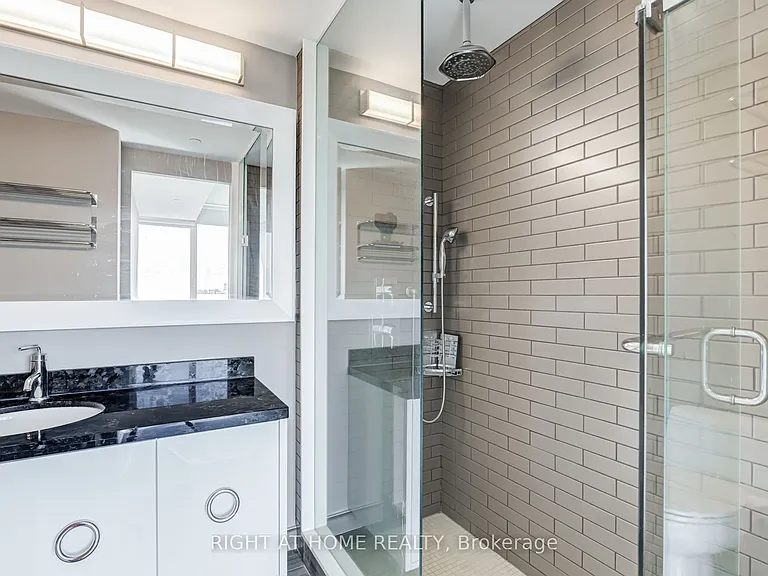 90 Park Lawn Rd #2316 — Photo 31