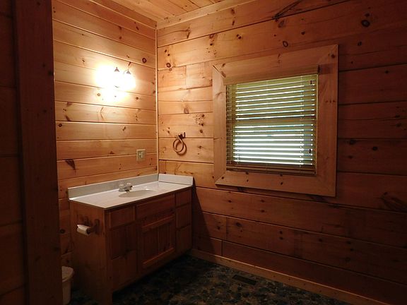 _13lxX-5606kb12SteqlIxhB45SIpoOCd621gQ3vOGs_09032015