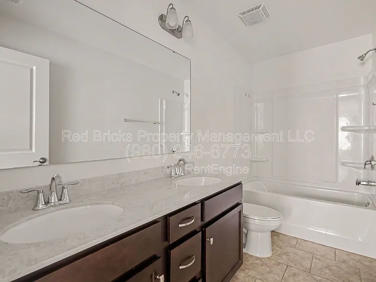 7650 Fenn Way — Photo 24