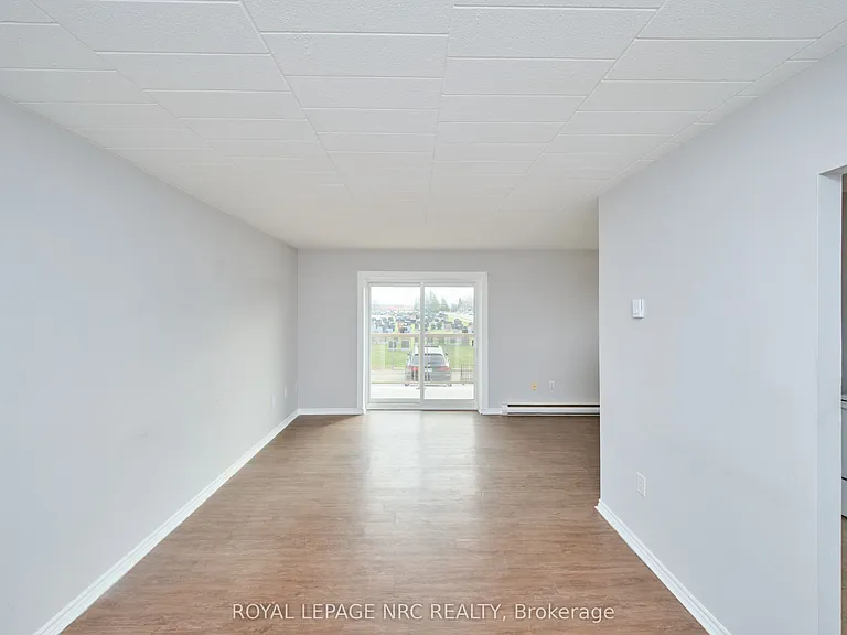 90 Woodlawn Rd #7 — Photo 18