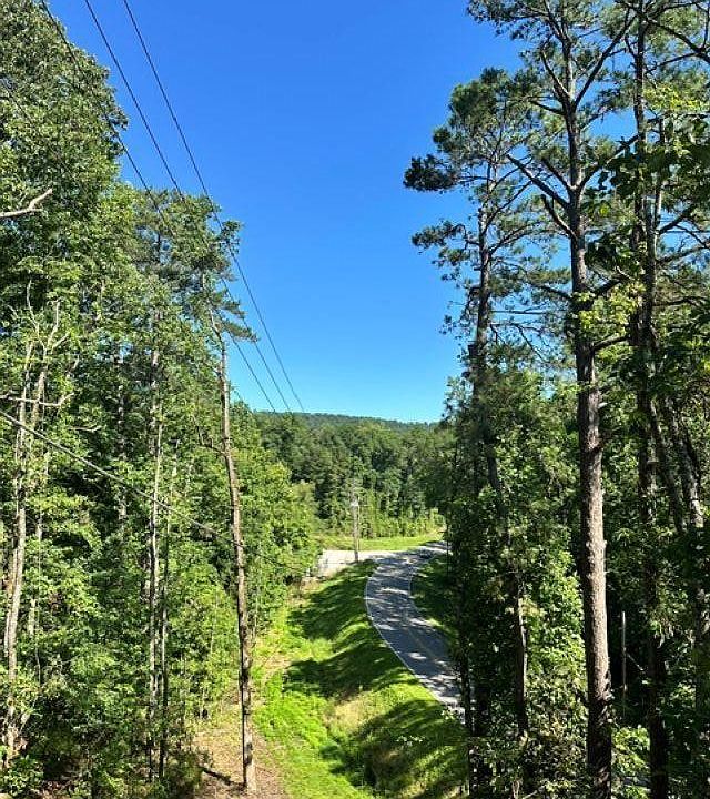 1st image of 130 Mountain Crest Rd