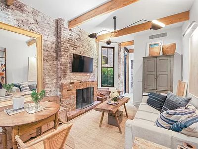 221 W 21st St #1C, Manhattan, NY, 10011