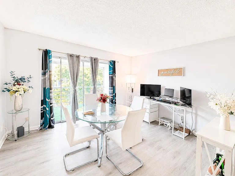 1630 Embassy Dr #311 — Photo 5