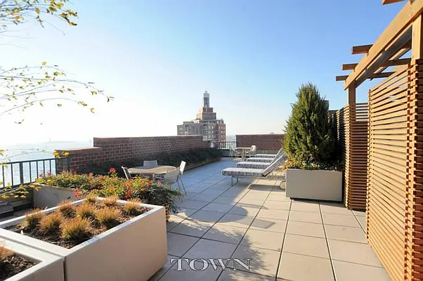 Rented by Town Residential | media 22