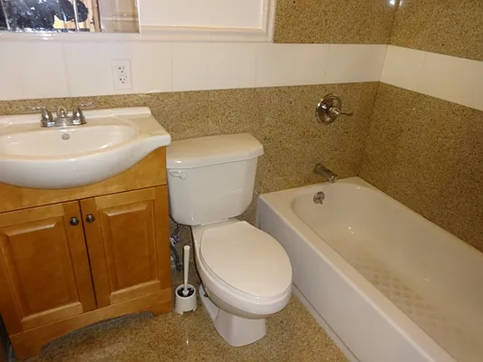 Rented by Blue Egg Realty Corp | media 48