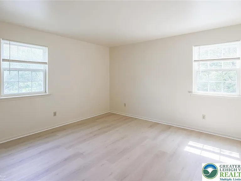 1464 Cedar Crest Blvd #18 — Photo 18