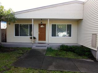 372 Moana Pl, Pacifica, CA 94044