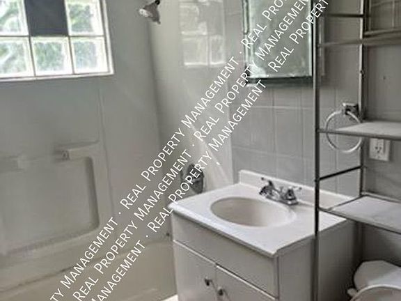5th image of 4363 N 55th St
