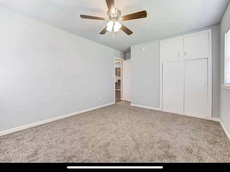 1530 NE 43rd St — Photo 9