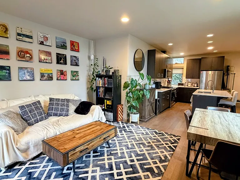5006 Fauntleroy Way SW — Photo 15