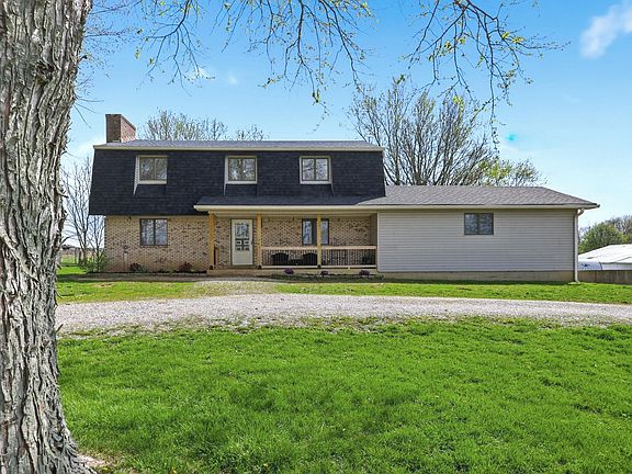 5th image of 582 Hutchison Rd