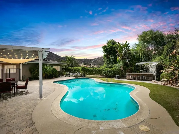 240 Patrick Dr, El Cajon, CA 92019