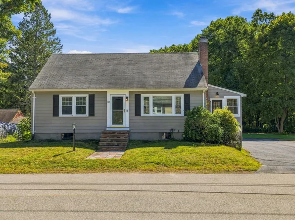 38 Park Ave, Reading, MA 01867
