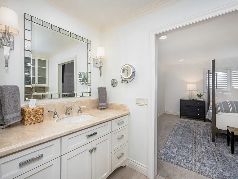 1706 W Oceanfront — Photo 43