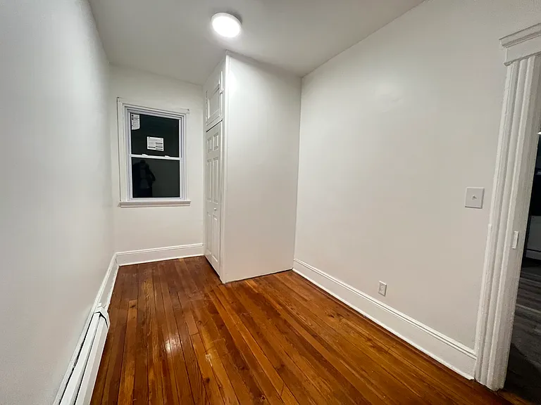 66 W 18th St #1F — Photo 3