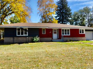 711 N 2nd St, Groton City, SD 57445