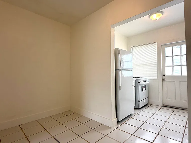 810 82nd St #1 — Photo 20