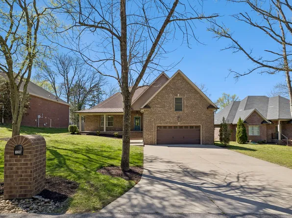 120 Rice Rd, Hendersonville, TN 37075