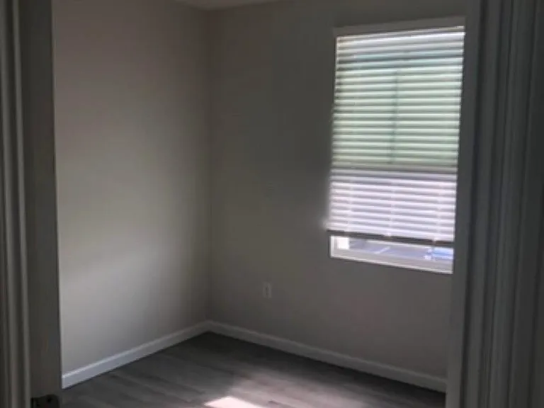 29028 Saint Thomas Blvd — Photo 3