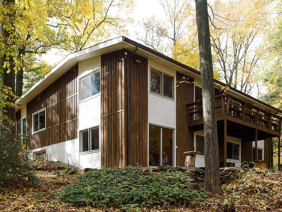 Exterior Back