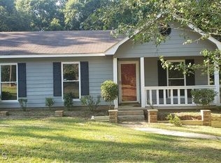 5220 Colonial Cir N, Mobile, AL 36618