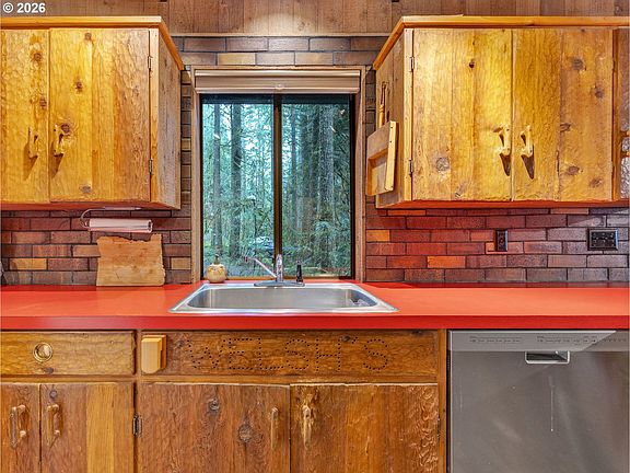 13th image of this home