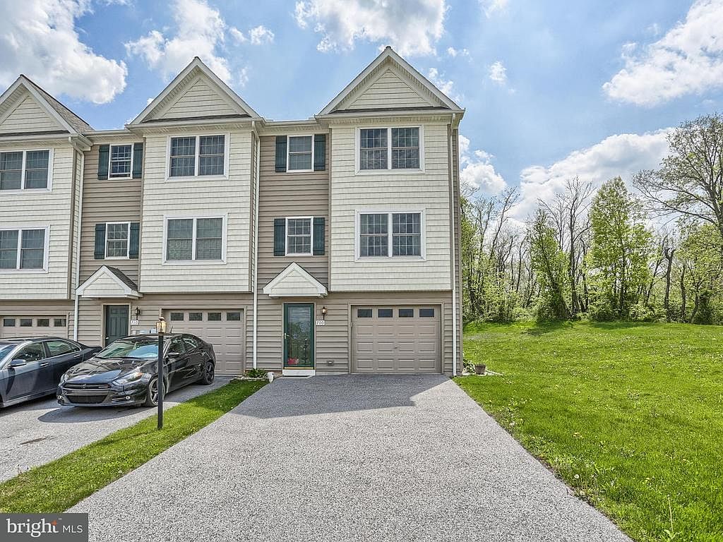 700 Kentwell Dr, York, PA 17406 | Zillow