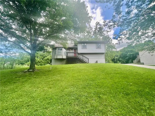 7363 N Mulberry St, Kansas City, MO 64118