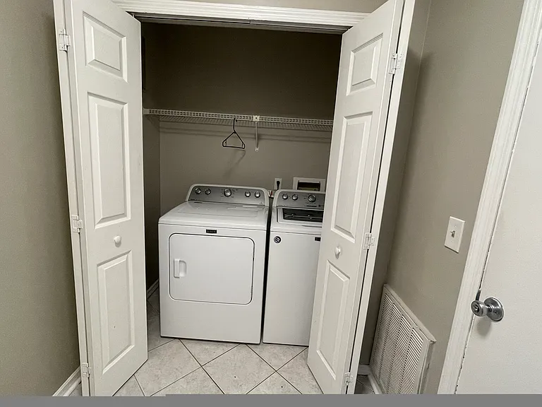 3062 Cobblewood Ln W — Photo 13