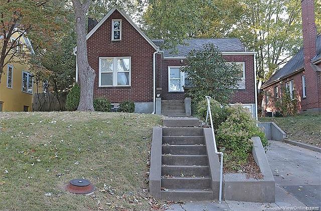 1st image of 617 S Park St