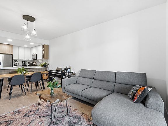 4th image of 14022 N Bluff Rd #313