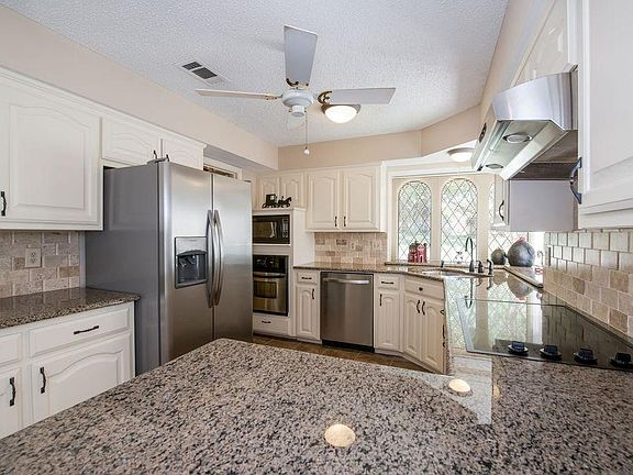 5th image of 2114 Chestnut Hill Ln