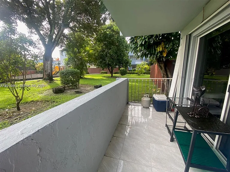 6195 W 18th Ave #G109 — Photo 3
