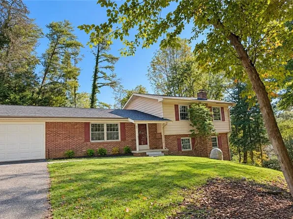 20 Devonwood Dr, Marion, NC 28752