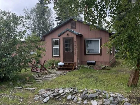 606 D St, Fairbanks, AK 99701