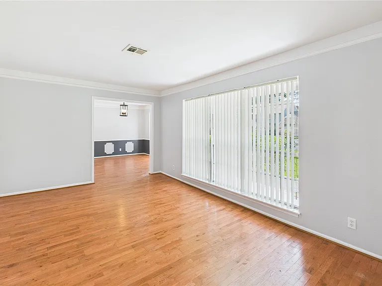 1107 Verret Ln — Photo 12