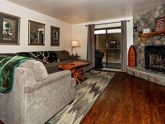 3rd image of 569 Summit Blvd #A-3