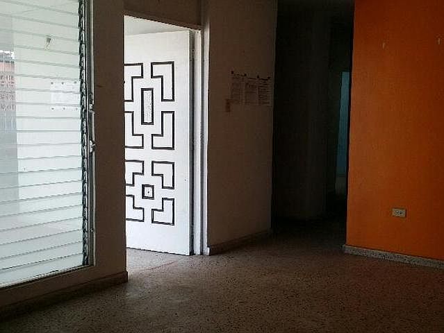 2nd image of 113 Calle 20