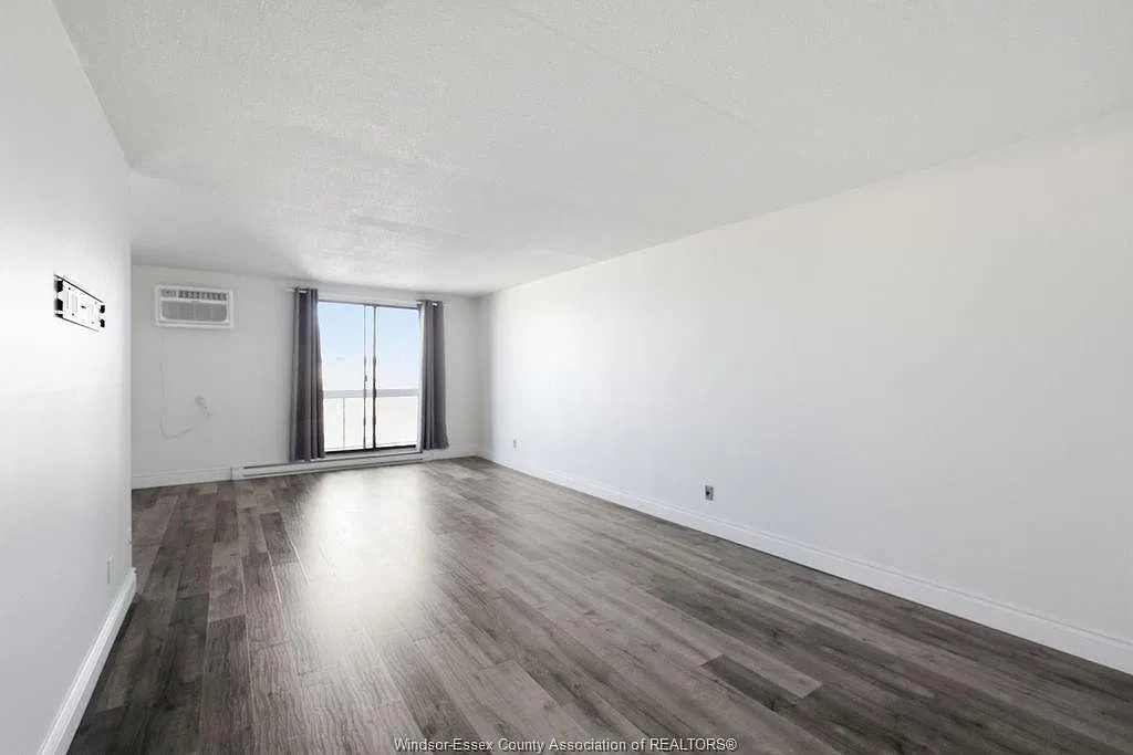 1 bed, 1.0 bath, $1,650 — Photo 3